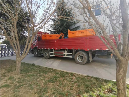 潼關老客戶三噸電動車發貨成功